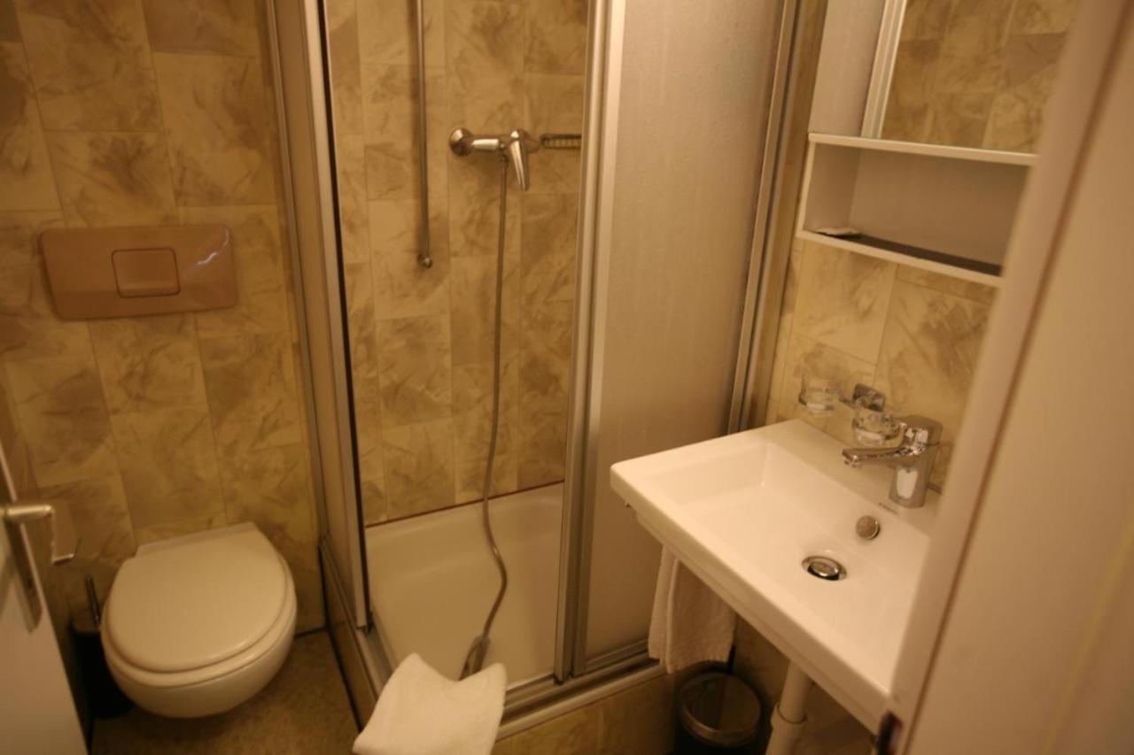 Affordable Rooms In Heart Of Luzern Eksteriør billede